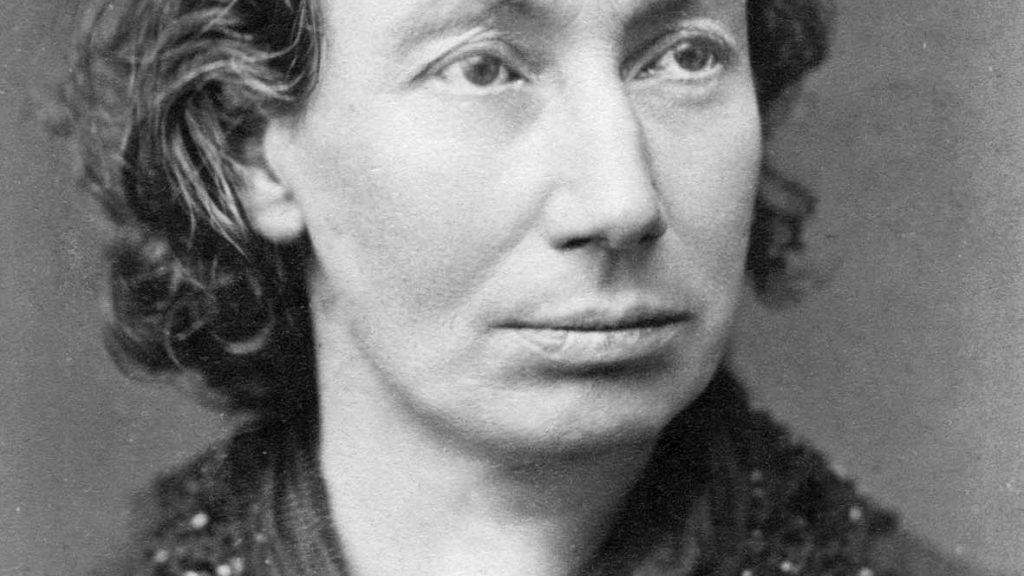 Louise Michel grayscale 1024x576 - L’Admission dans la Maçonnerie de Louise Michel