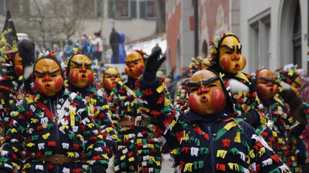 strassenfasnet 641293 1920 1024x576 - Une Armée de Jack pour combattre le Pouvoir