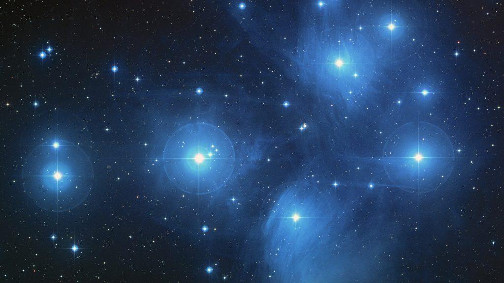 the pleiades star cluster 11637 1920 1024x576 - Leurre fatidique